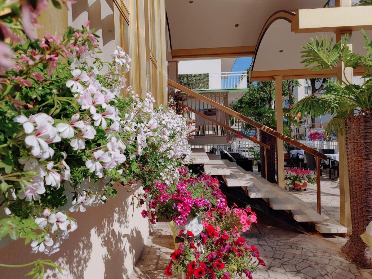 Hotel Mia Restaurant Airport Rimini Exterior foto